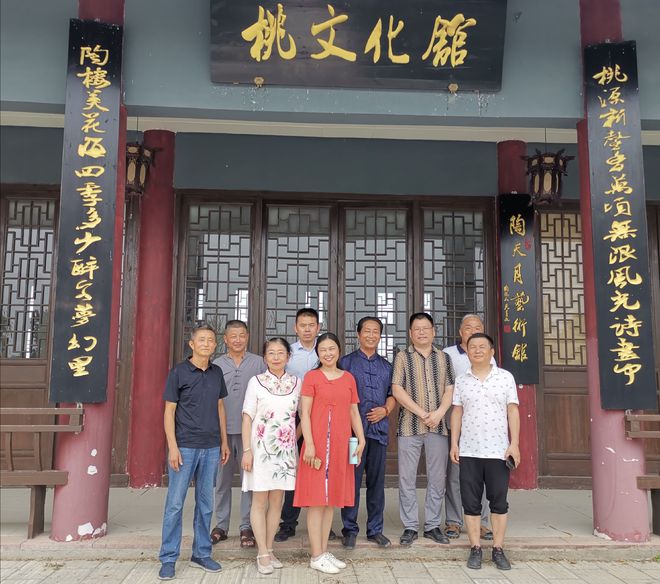 CQ9电子 CQ9传奇电子中国梦文化艺术研究院书画家莅临乡韵共享庄园开展文化交流活动(图16)