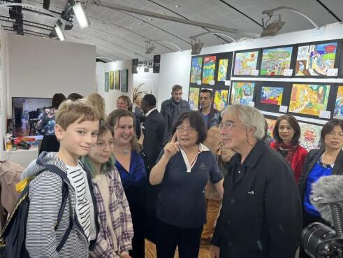 CQ9电子 CQ9传奇电子2022“TOUCH CHINA”世界青少年文化艺术展在法国卢浮宫顺利展出(图2)