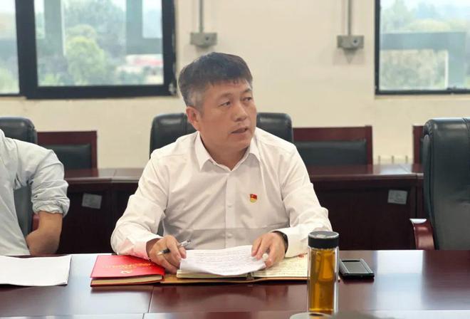 CQ9电子 CQ9传奇电子科技学院学子获得2023贵州省“大学生年度人物提名” 微报五分钟天天见(图5)