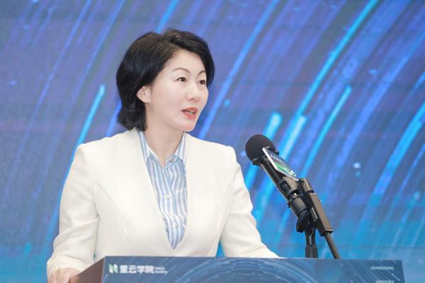 龙头行业参访研学 “未来青年·CQ9电子 CQ9传奇电子胜任力培养计划”公益项目启动(图2)