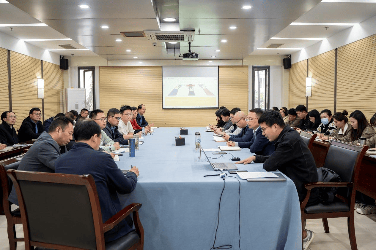 安徽科技学院“新闻媒体进校园”暨宣传思想文化工CQ9电子 CQ9传奇电子作专题培训启动(图3)