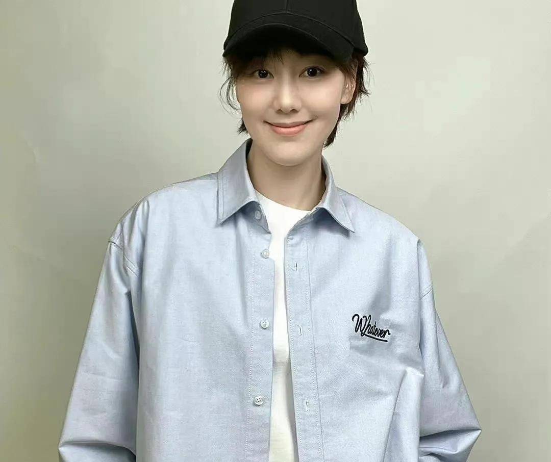 被父母催婚15年貌美如花的主持人王冠为何40岁依旧单身？CQ9电子 CQ9传奇电子(图4)