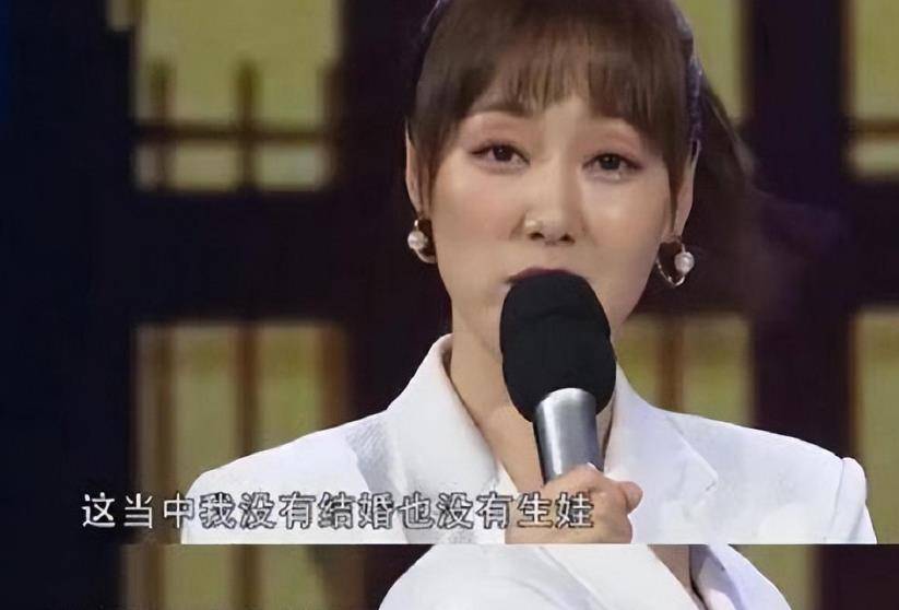 被父母催婚15年貌美如花的主持人王冠为何40岁依旧单身？CQ9电子 CQ9传奇电子(图24)
